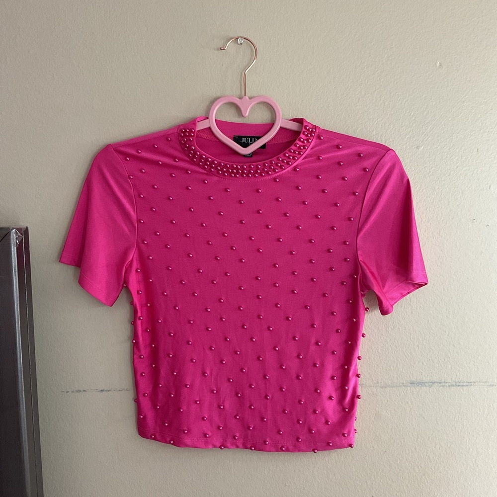 Pink pearls Short Sleeve Top
